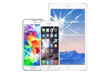 Sostituzione vetro iPhone 11: check-up vetro danneggiato per utenti in movimento